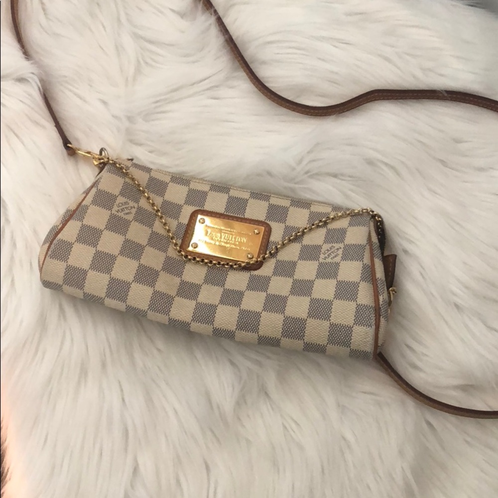 ‼️‼️SOLD‼️‼️ Louis Vuitton Eva Damier Cross Body